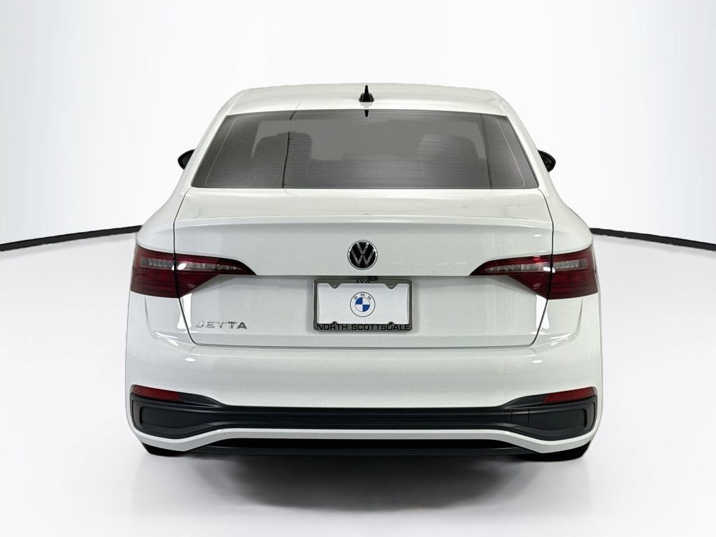 Used 2024 Volkswagen Jetta Sport FWD image 6