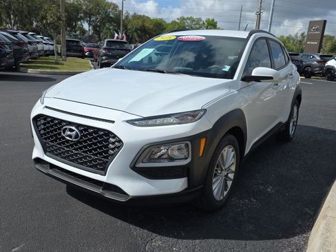 Used 2018 Hyundai Kona SEL image 2