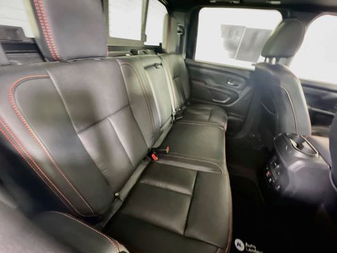 Used 2023 Nissan Titan PRO-4X w/ Pro-4x Convenience Package AWD/4WD image 25