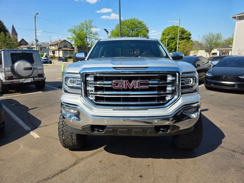 Used 2018 GMC Sierra 1500 SLT image 47
