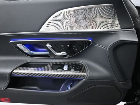 Used 2025 Mercedes-Benz AMG GT 63 image 17