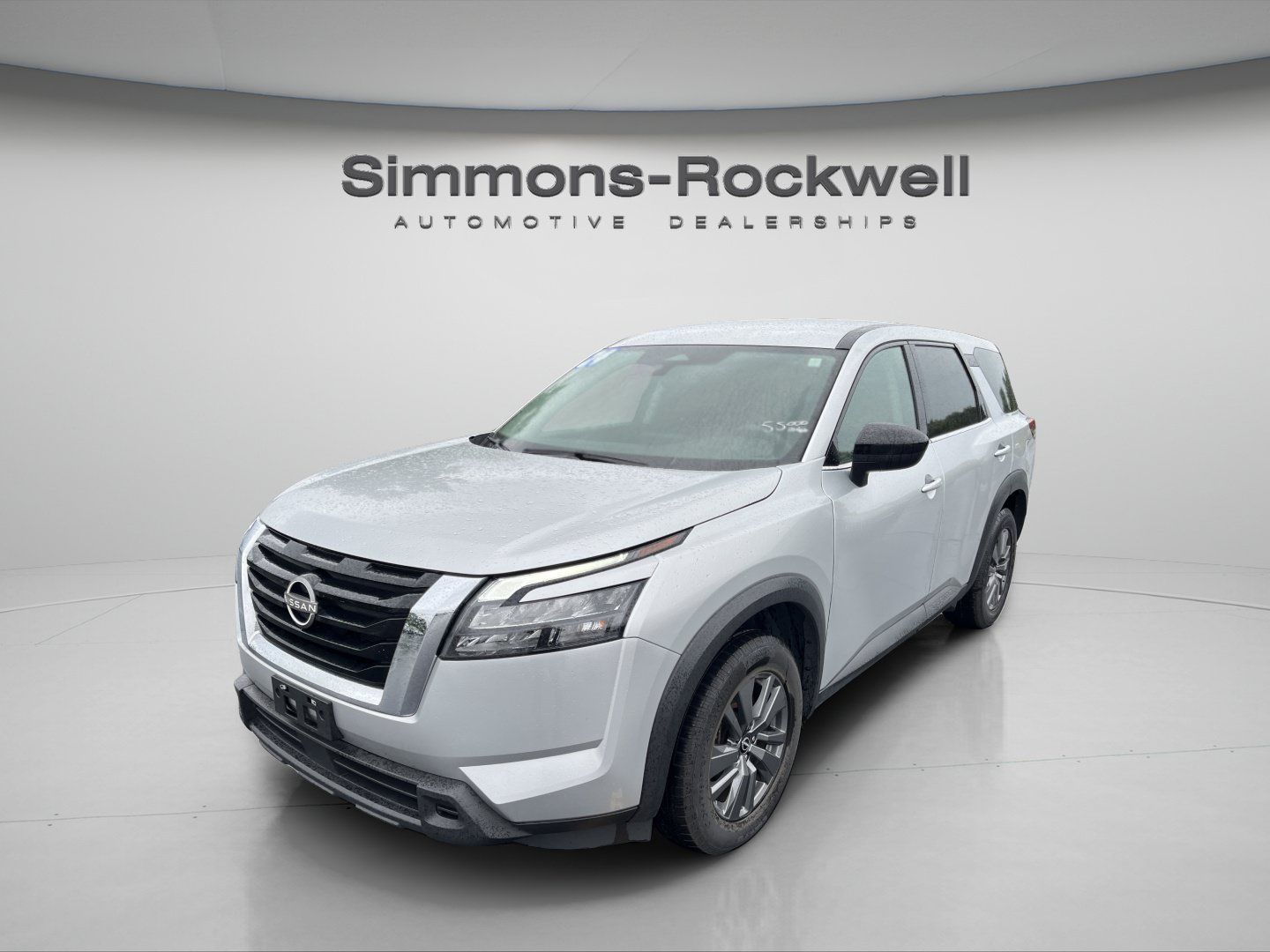 Used 2024 Nissan Pathfinder S AWD/4WD image 1