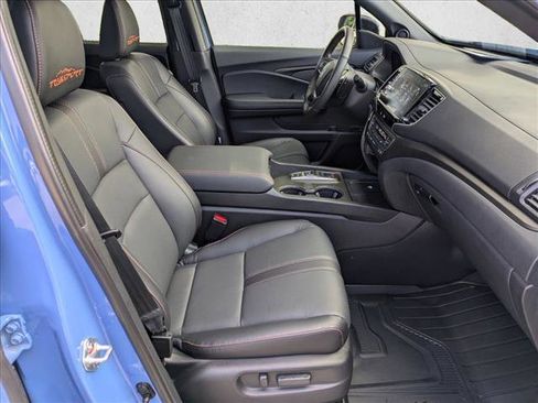 Certified 2025 Honda Ridgeline TrailSport image 21