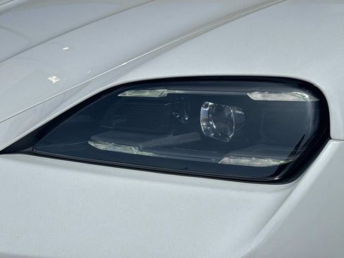 New 2025 Porsche Taycan 4S image 7