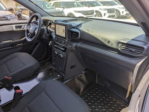 New 2025 Ford Explorer 4WD Police Interceptor image 14