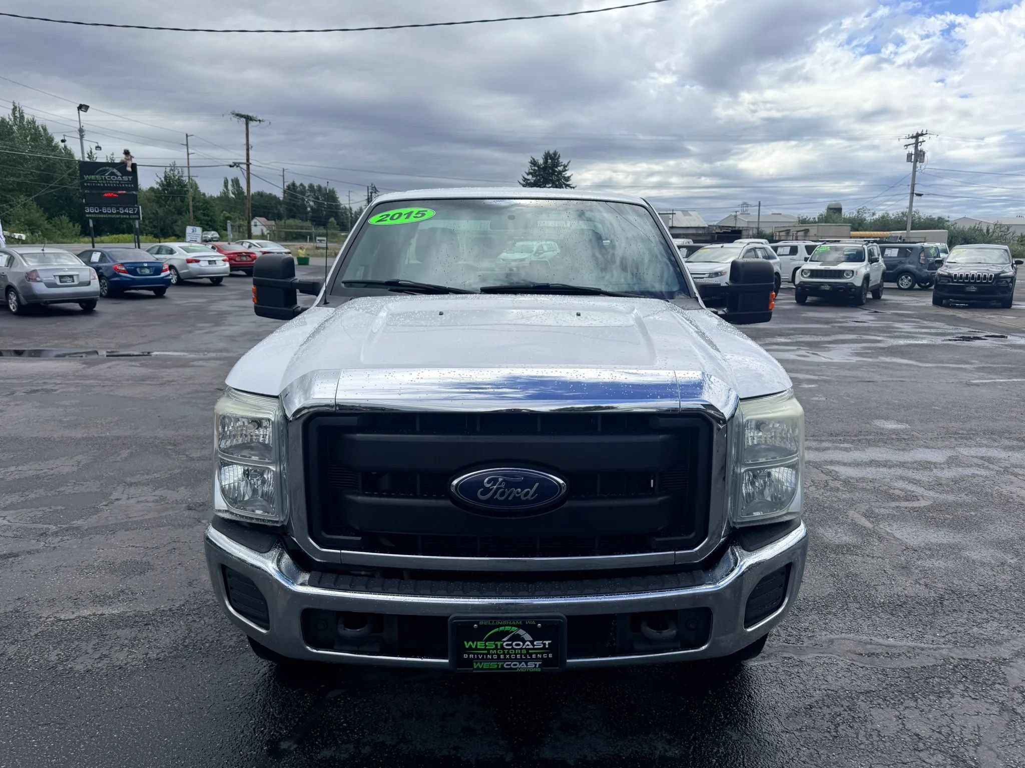 Used 2015 Ford F250 XL w/ Power Equipment Group AWD/4WD image 2