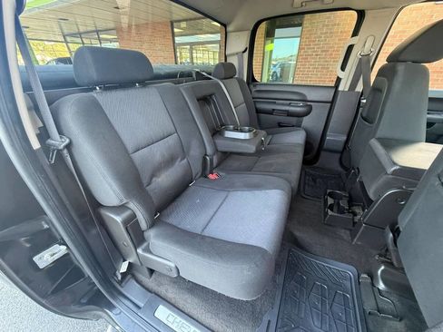 Used 2011 Chevrolet Silverado 1500 LT w/ All-Star Edition AWD/4WD image 16