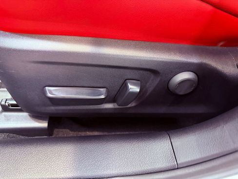 Certified 2025 Lexus IS 350 F Sport image 21