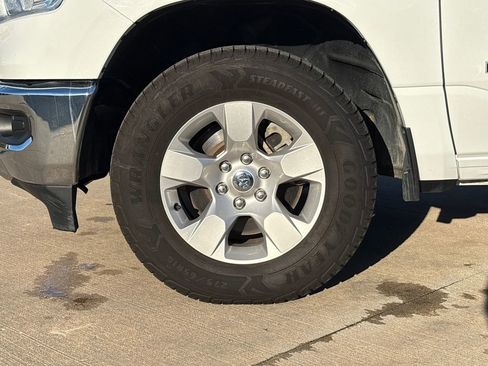 Used 2022 RAM 1500 Big Horn image 32