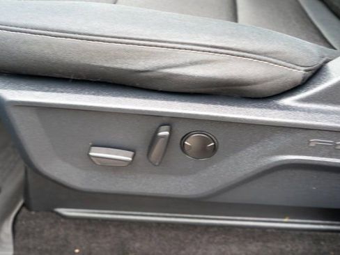 Used 2022 Ford F150 XLT w/ Equipment Group 302A High image 18