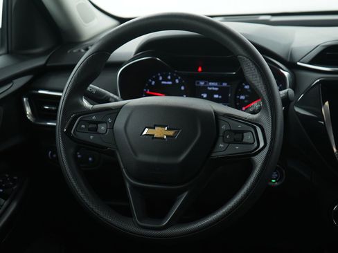 Used 2022 Chevrolet TrailBlazer LT w/ Convenience Package image 14