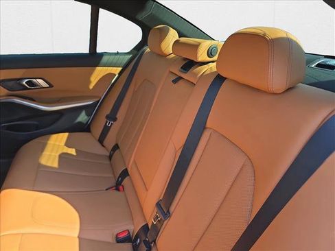 Used 2023 BMW 330e w/ Premium Package image 19