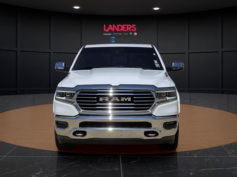 Used 2024 RAM 1500 Limited AWD/4WD image 6