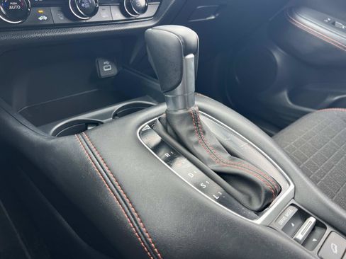 Certified 2025 Honda HR-V Sport image 15