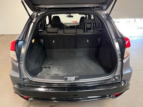Used 2021 Honda HR-V Sport image 16