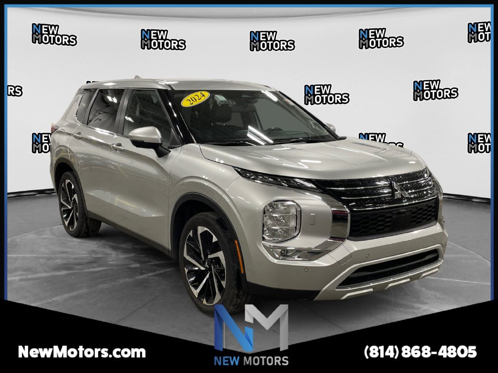 Used 2024 Mitsubishi Outlander SE Black Edition AWD/4WD image 7