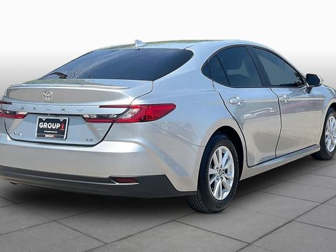 Used 2026 Toyota Camry LE w/ Convenience Package FWD image 13