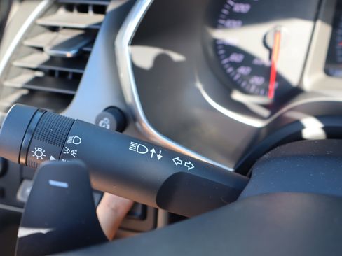 Used 2019 Chevrolet Corvette Stingray Convertible w/ 3LT Preferred Equipment Group RWD image 22