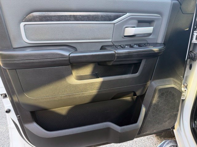 Used 2020 RAM 3500 Big Horn AWD/4WD image 19