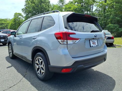 Certified 2023 Subaru Forester Premium AWD/4WD image 23