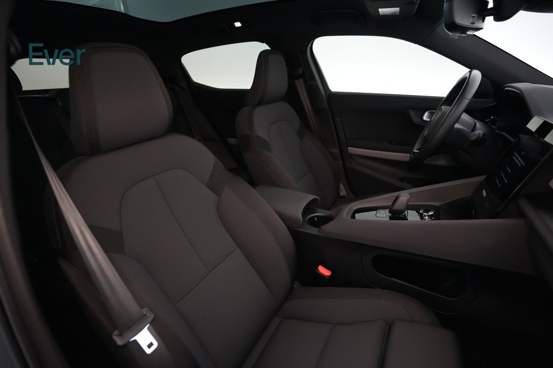 Used 2022 Polestar Polestar 2 w/ Plus Package AWD/4WD image 23