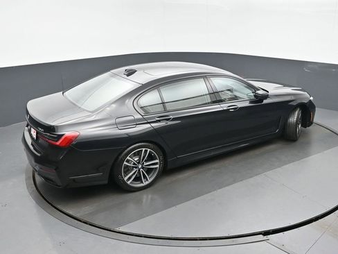 Used 2022 BMW 750i xDrive 750i xDrive w/ Executive Package image 36