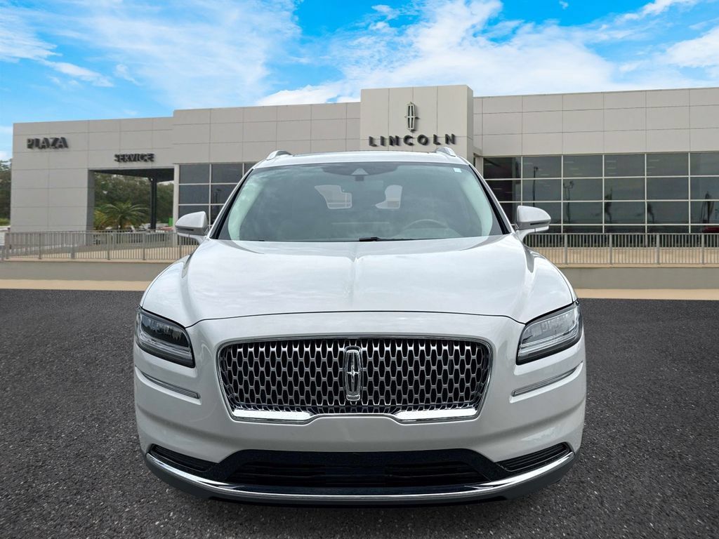 Certified 2023 Lincoln Nautilus Reserve AWD/4WD image 8