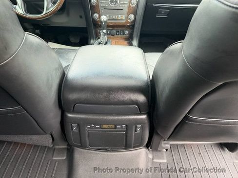 Used 2013 INFINITI QX56 2WD w/ Deluxe Touring Pkg image 36