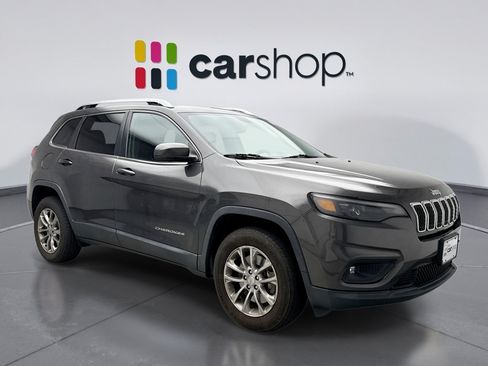Used 2019 Jeep Cherokee Latitude Plus w/ Comfort/Convenience Group AWD/4WD image 7