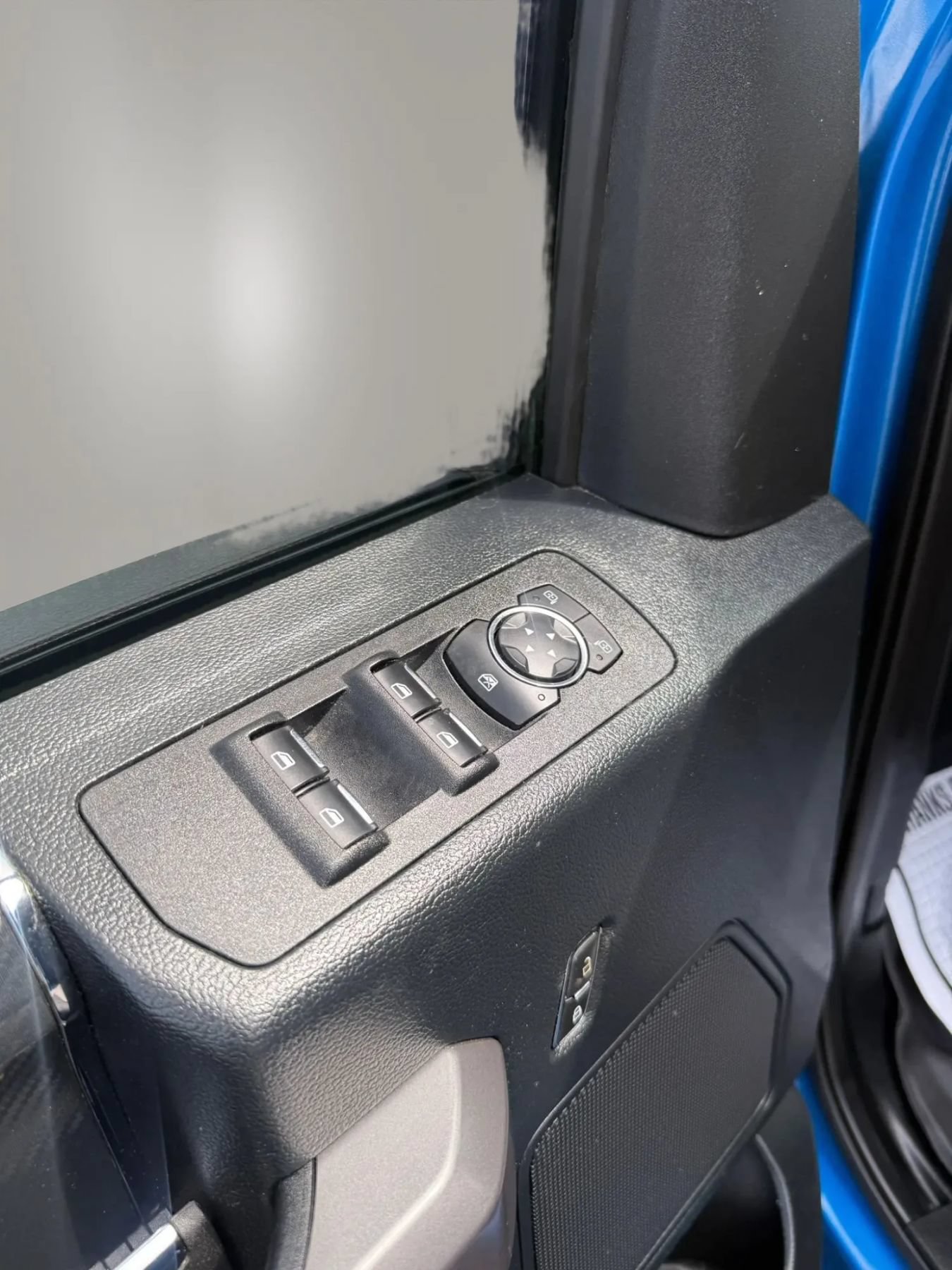Used 2019 Ford F150 XLT w/ Equipment Group 302A Luxury AWD/4WD image 19