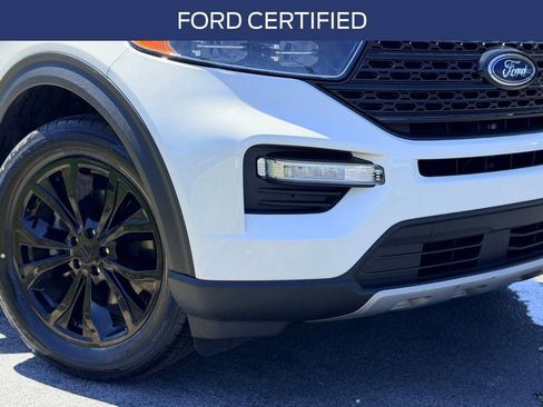 Certified 2023 Ford Explorer XLT w/ Equipment Group 202A RWD image 3