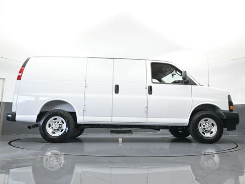 New 2025 Chevrolet Express 2500 w/ Driver Convenience Package image 44