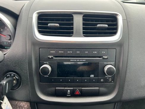 Used 2013 Dodge Avenger SE image 15