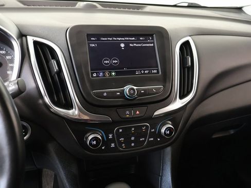 Used 2024 Chevrolet Equinox LT image 5