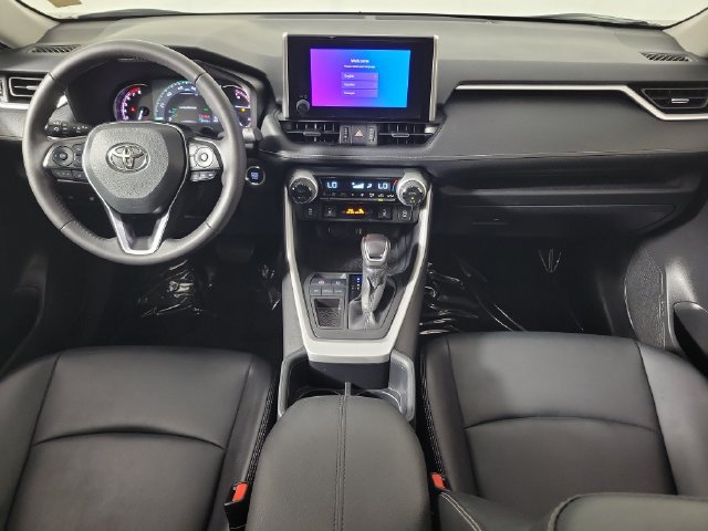 Used 2025 Toyota RAV4 XLE Premium w/ Weather Package FWD image 16