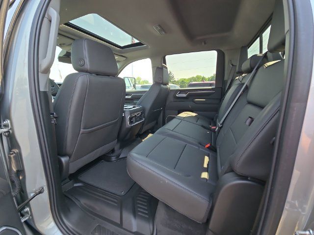 Used 2025 GMC Sierra 2500 SLT w/ SLT Premium Package AWD/4WD image 22