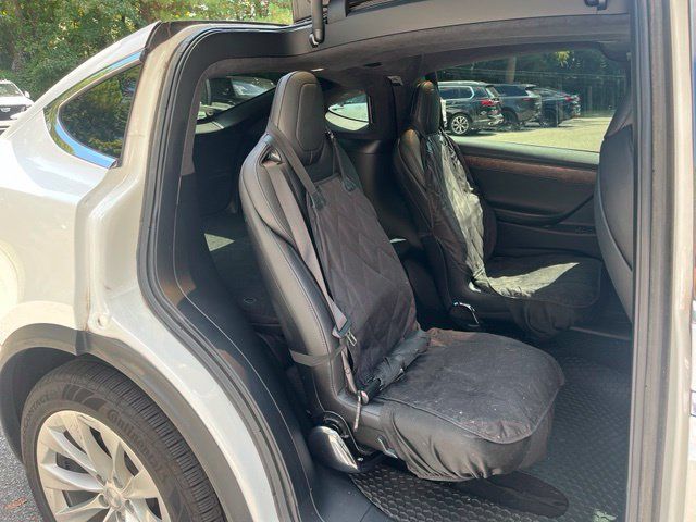 Used 2020 Tesla Model X Long Range AWD/4WD image 13