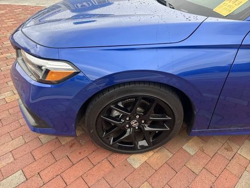 Used 2024 Honda Civic Sport image 2
