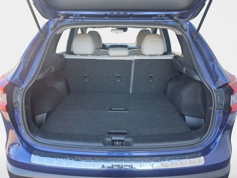 Used 2022 Nissan Rogue Sport SV w/ Technology Package AWD/4WD image 22