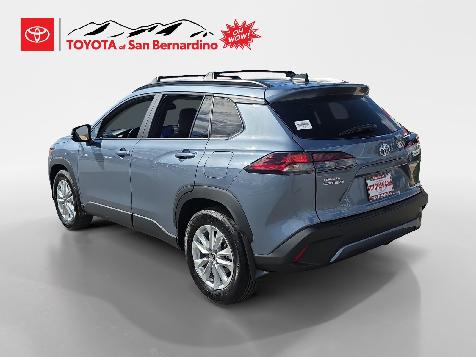 New 2026 Toyota Corolla Cross LE w/ Moonroof Package FWD image 3