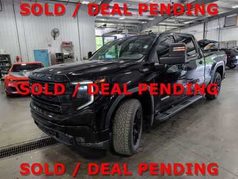 Used 2025 GMC Sierra 1500 Elevation AWD/4WD image 6