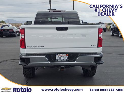 Used 2022 Chevrolet Silverado 2500 LTZ AWD/4WD image 6