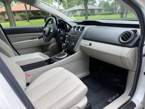 Used 2010 MAZDA CX-7 i Sport w/ Convenience Pkg FWD image 17