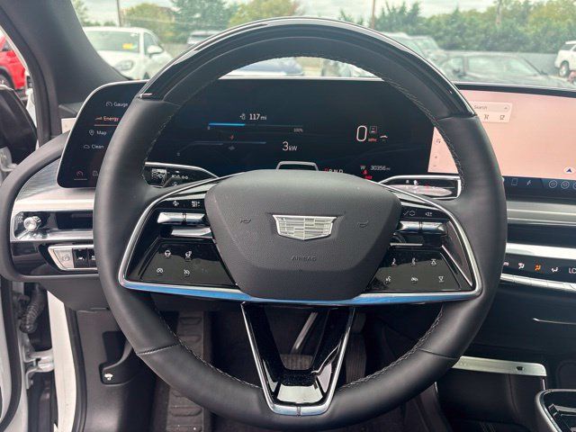 Certified 2023 Cadillac Lyriq AWD image 8