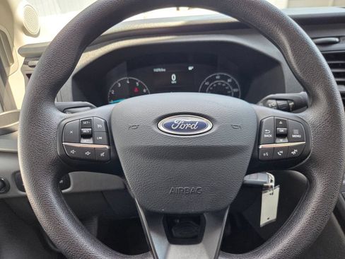Used 2025 Ford Transit 250 148 High Roof AWD image 5