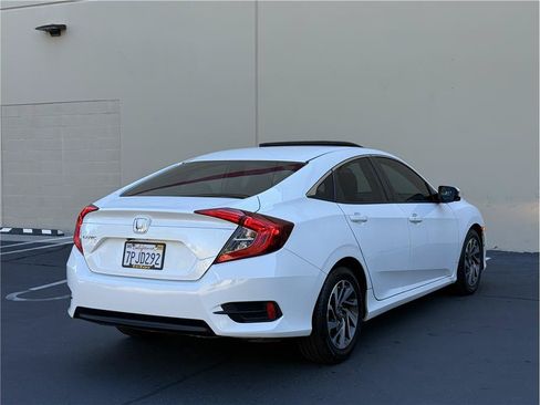 Used 2016 Honda Civic EX image 7