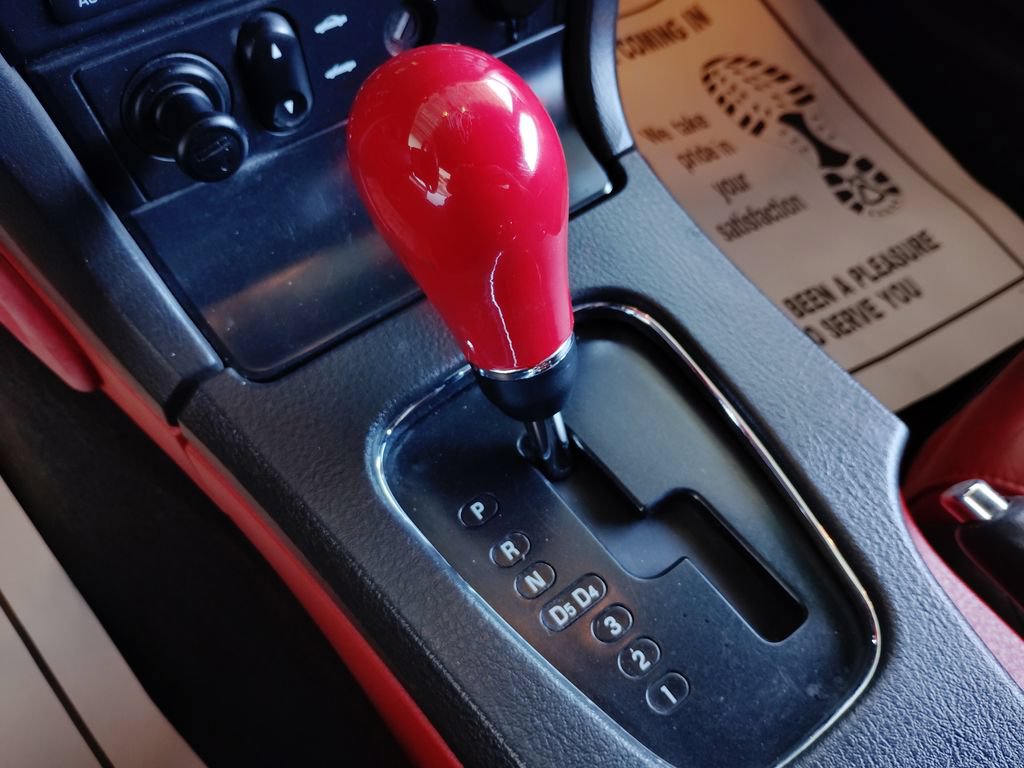 Used 2002 Ford Thunderbird RWD image 25