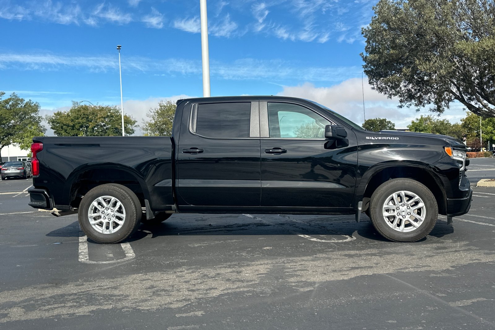 Used 2026 Chevrolet Silverado 1500 RST RWD image 3
