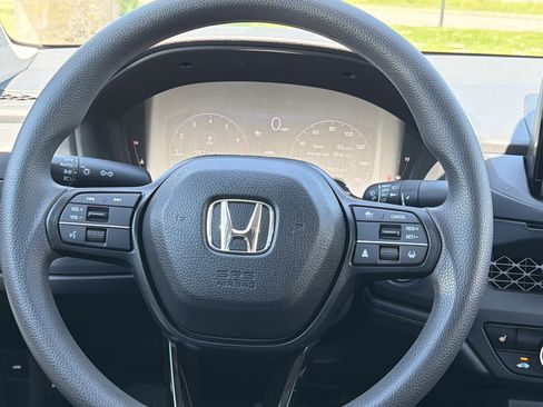 Used 2025 Honda Accord SE image 12