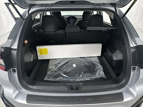 Certified 2025 Subaru Crosstrek 2.0i Premium image 17